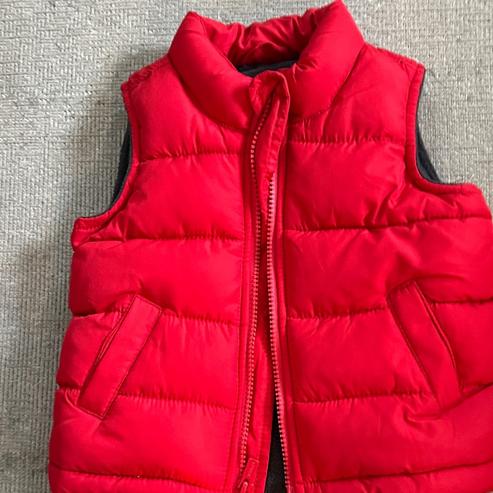 Old Navy Red and Gray Toddler Puffer Vest. Size 18-24M